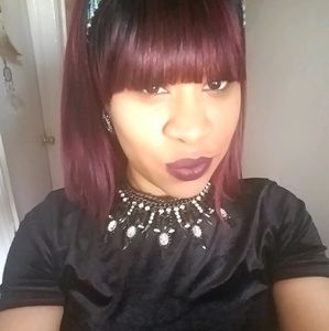 Meet your Posher, Raven